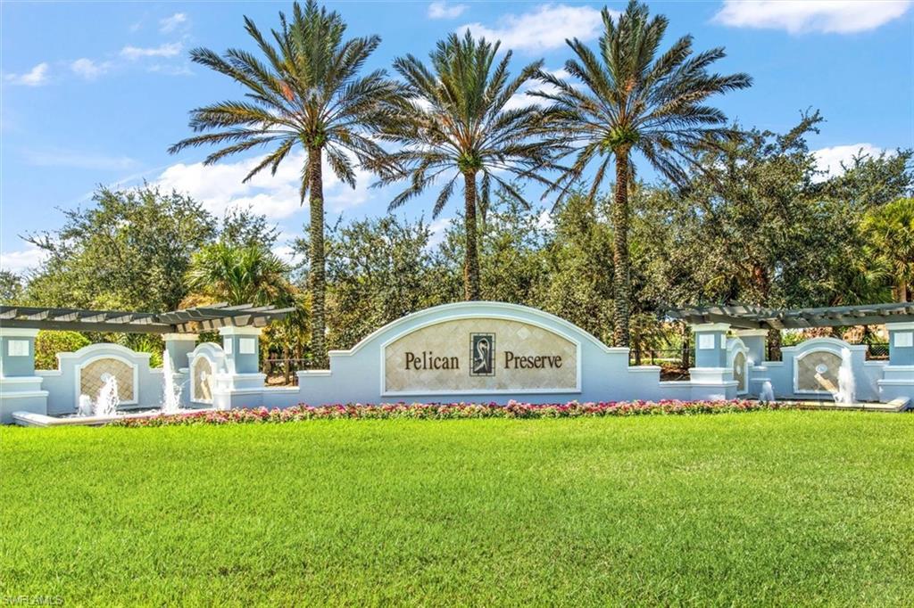 Pelican Preserve stately entry!