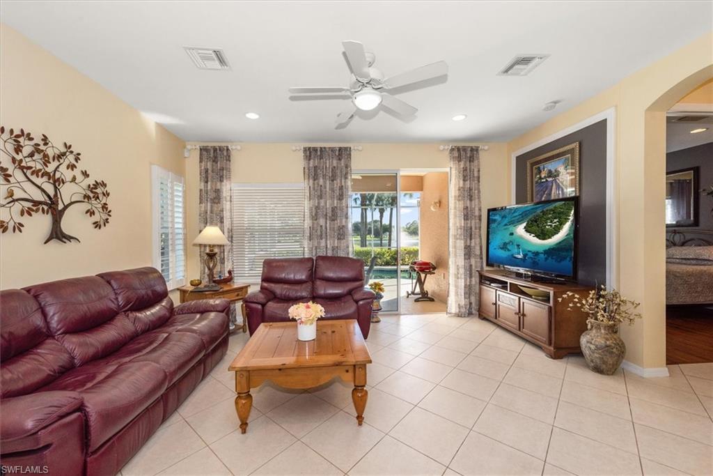Living room with ceiling fan!