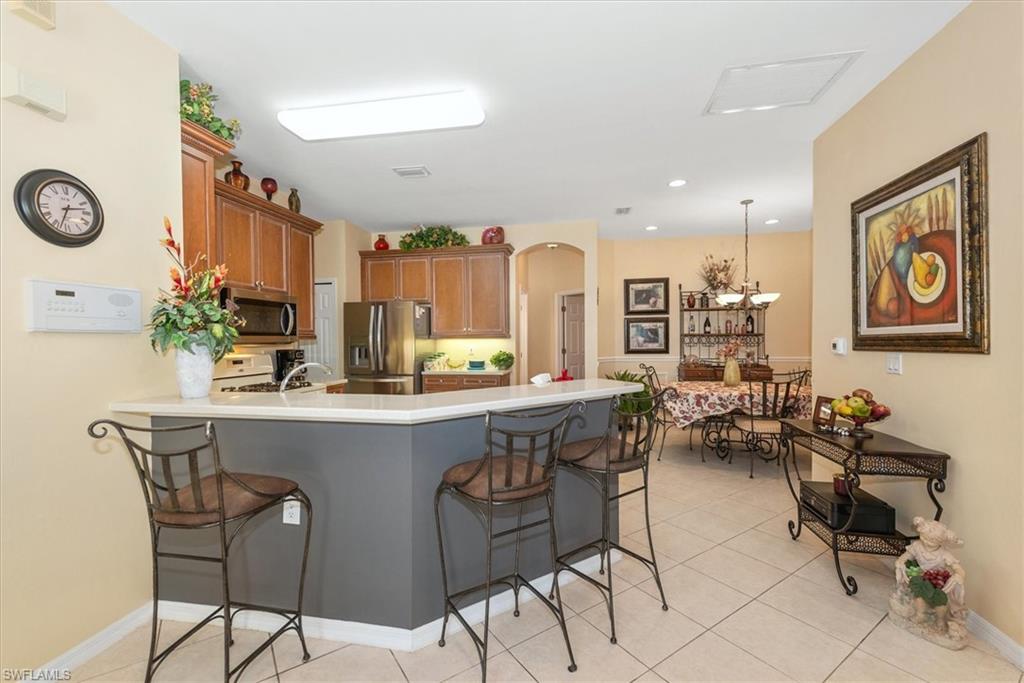 Kitchen peninsula with seating for casual dining!