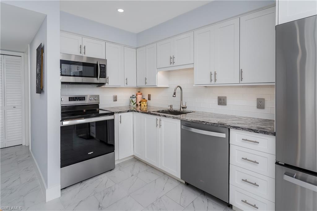 1215 Edington PL J1/J2 photo 6