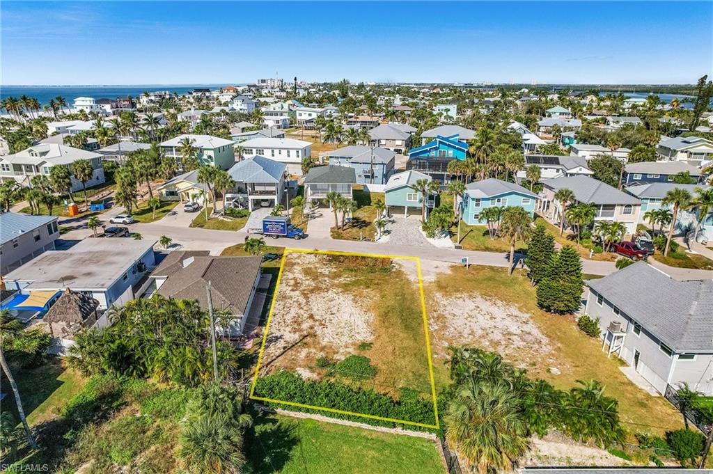 140 Hercules DR photo 6