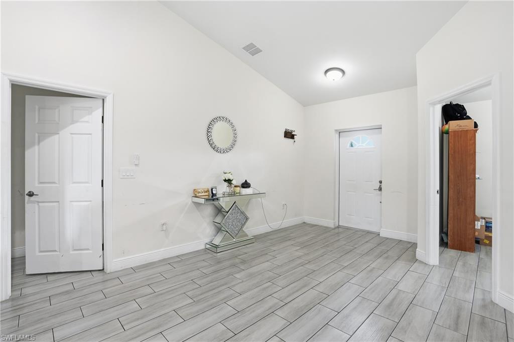 1013 Atherton AVE photo 7