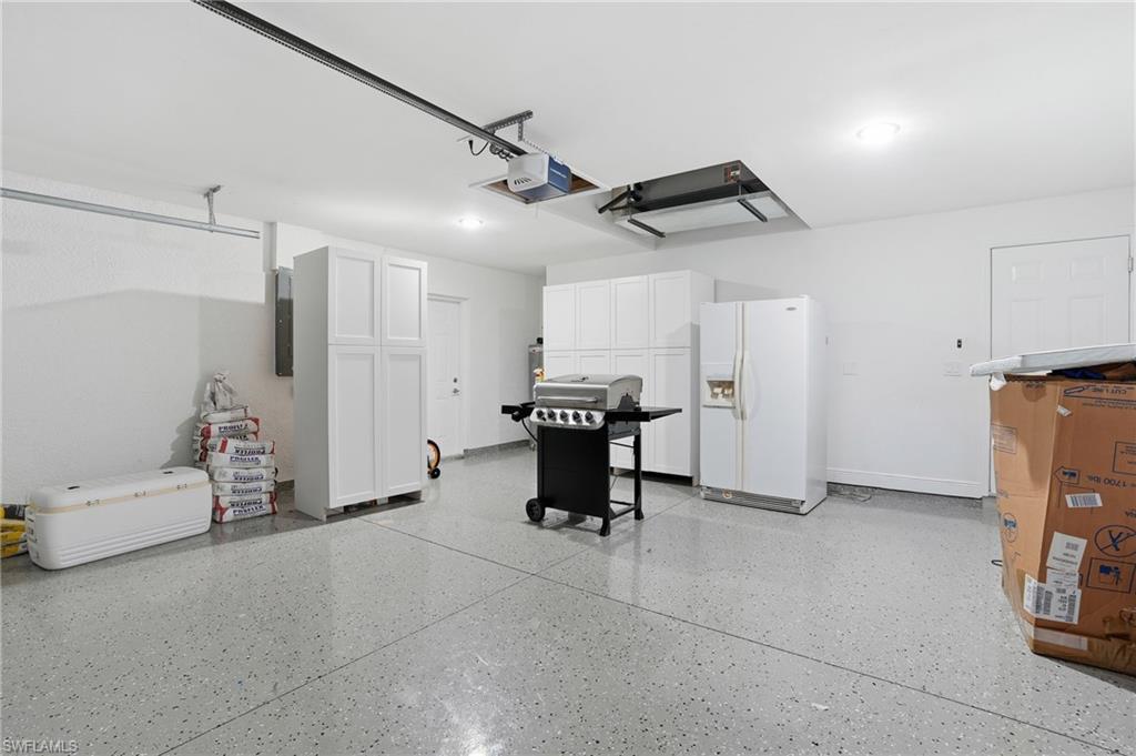 1013 Atherton AVE photo 33