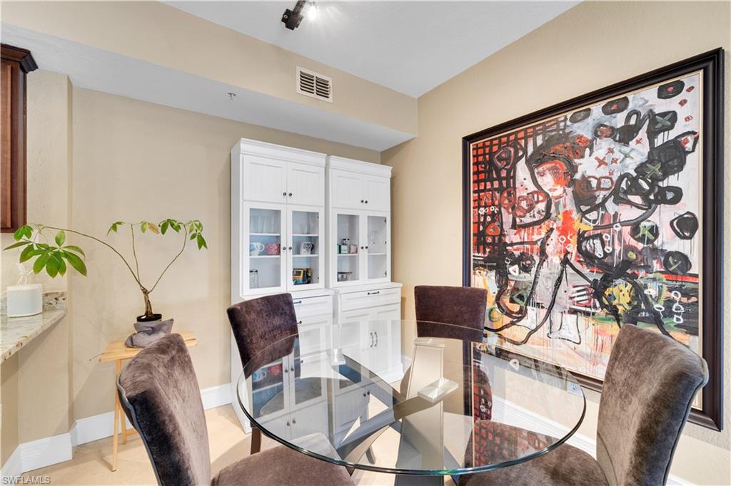 Dining room with baseboards