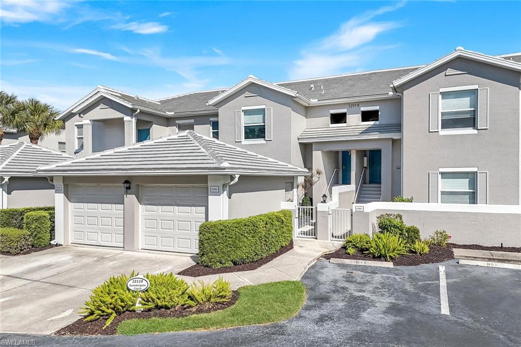 detached garage