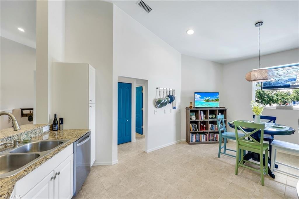 12110 Summergate CIR 202 photo 22