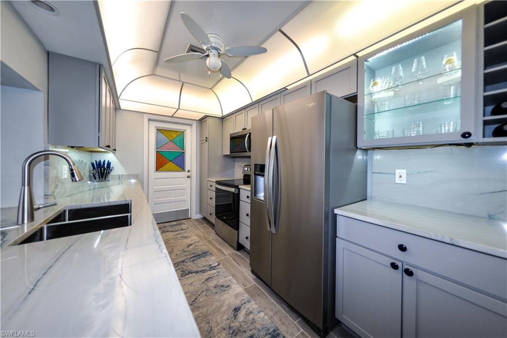 Quartz Counter - new lower cabinets needed