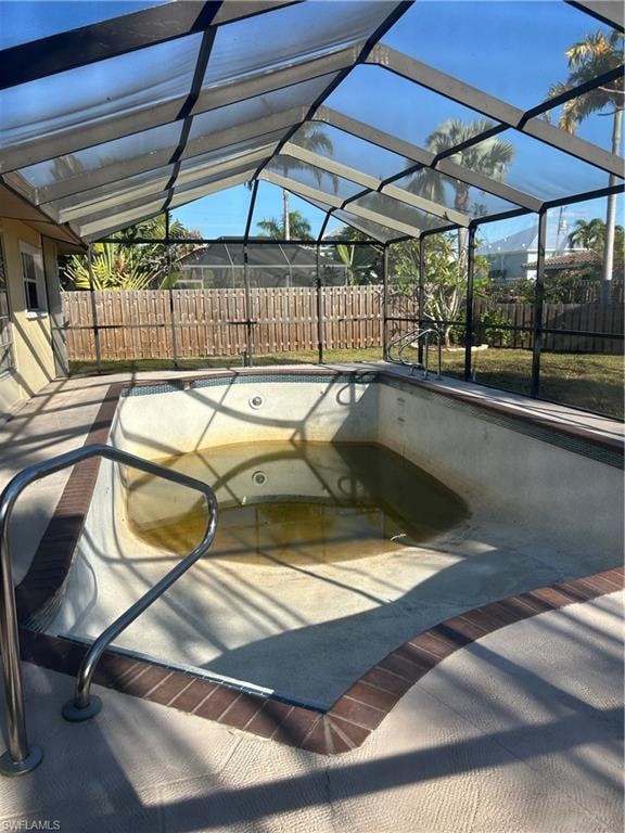 Current view of pool -  needs pool pump