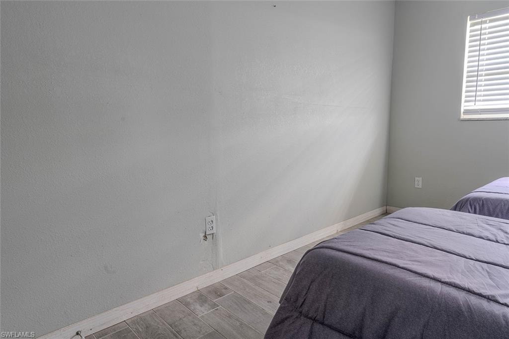 220 Albatross ST photo 33