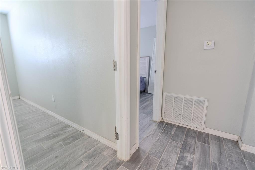 220 Albatross ST photo 39