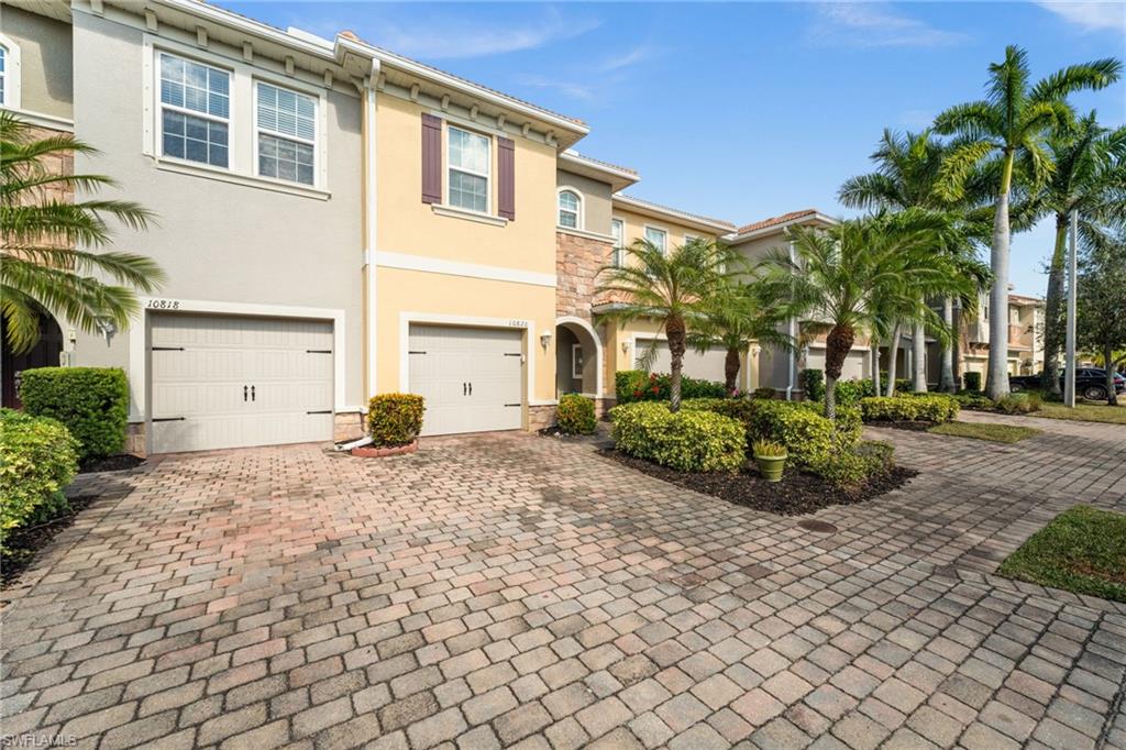 10820 Alvara WAY photo 12