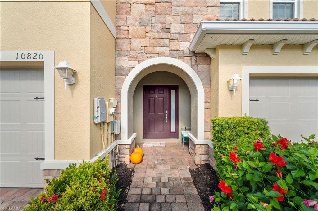 10820 Alvara WAY photo 7