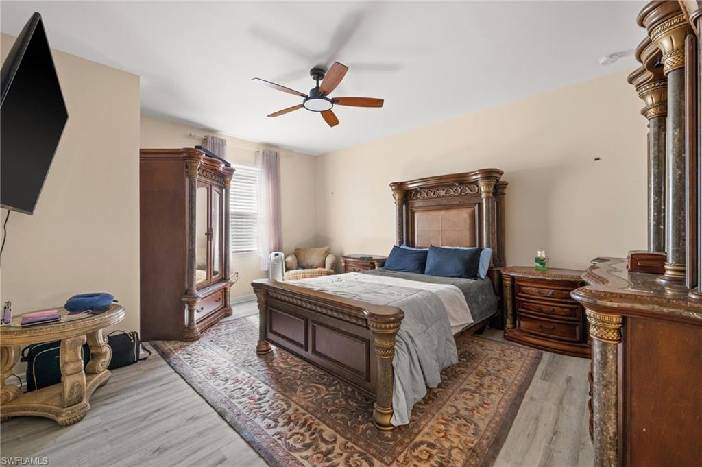 10820 Alvara WAY photo 14