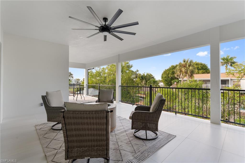 View of patio / terrace featuring a ceiling fan