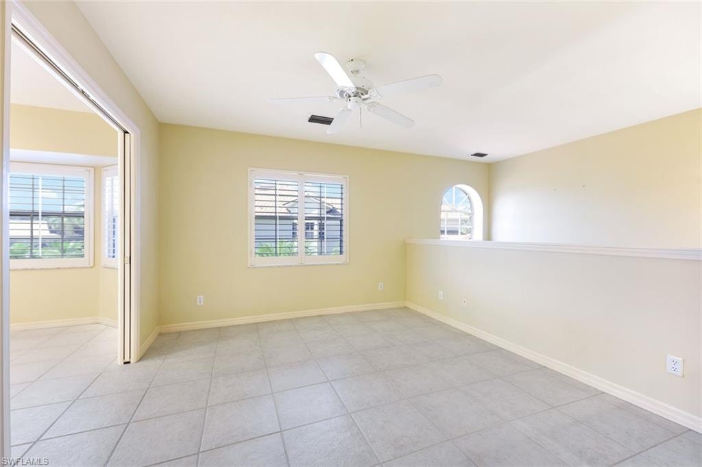 6210 Reserve CIR 504 photo 14