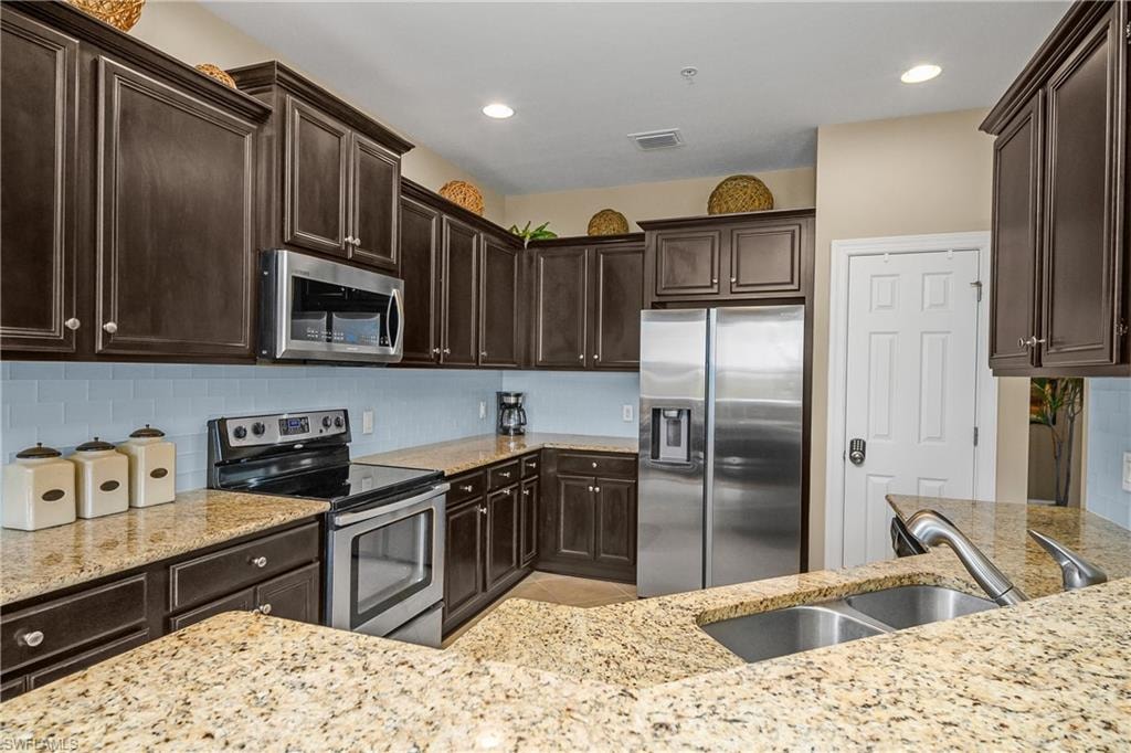 9064 Siesta Bay DR 5-102 photo 9