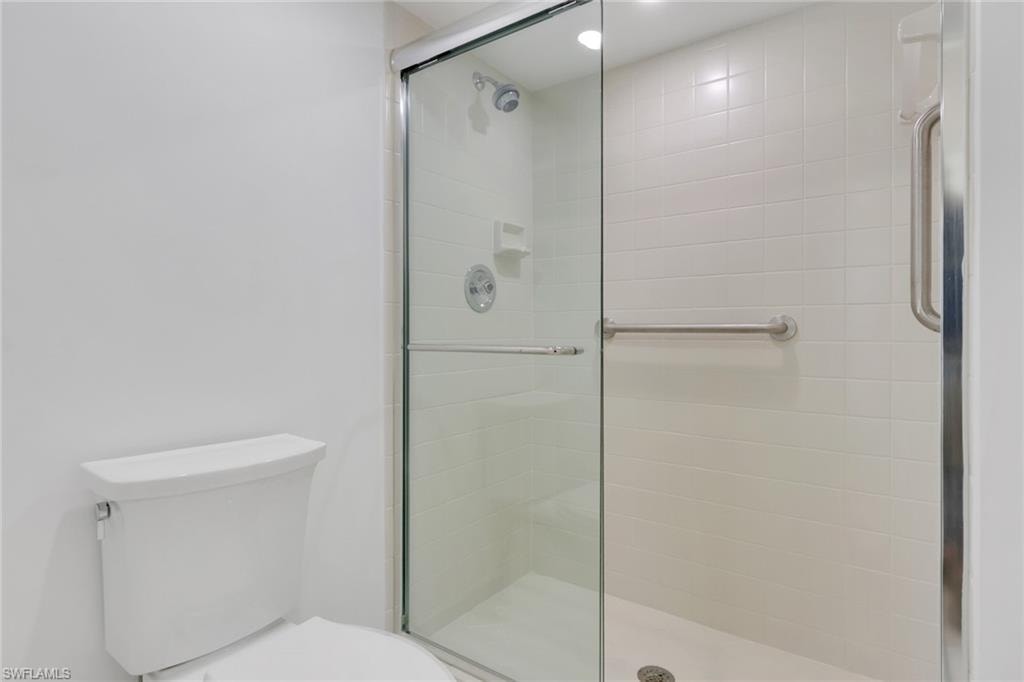 4251 Gulf Shore BLVD N 5B photo 32