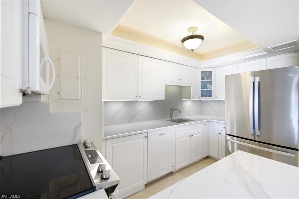 3443 Gulf Shore BLVD N 309 photo 8