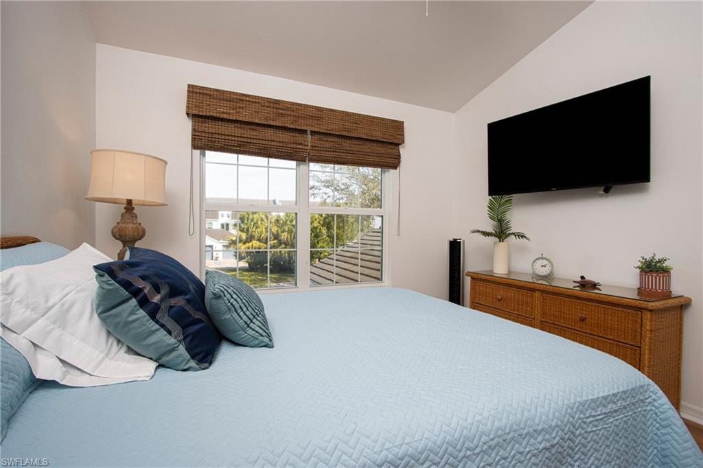 Alternate Guest Bedroom View
