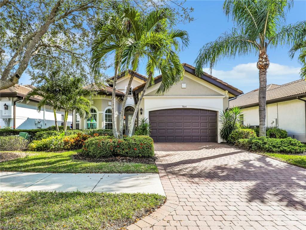 7864 Valencia CT