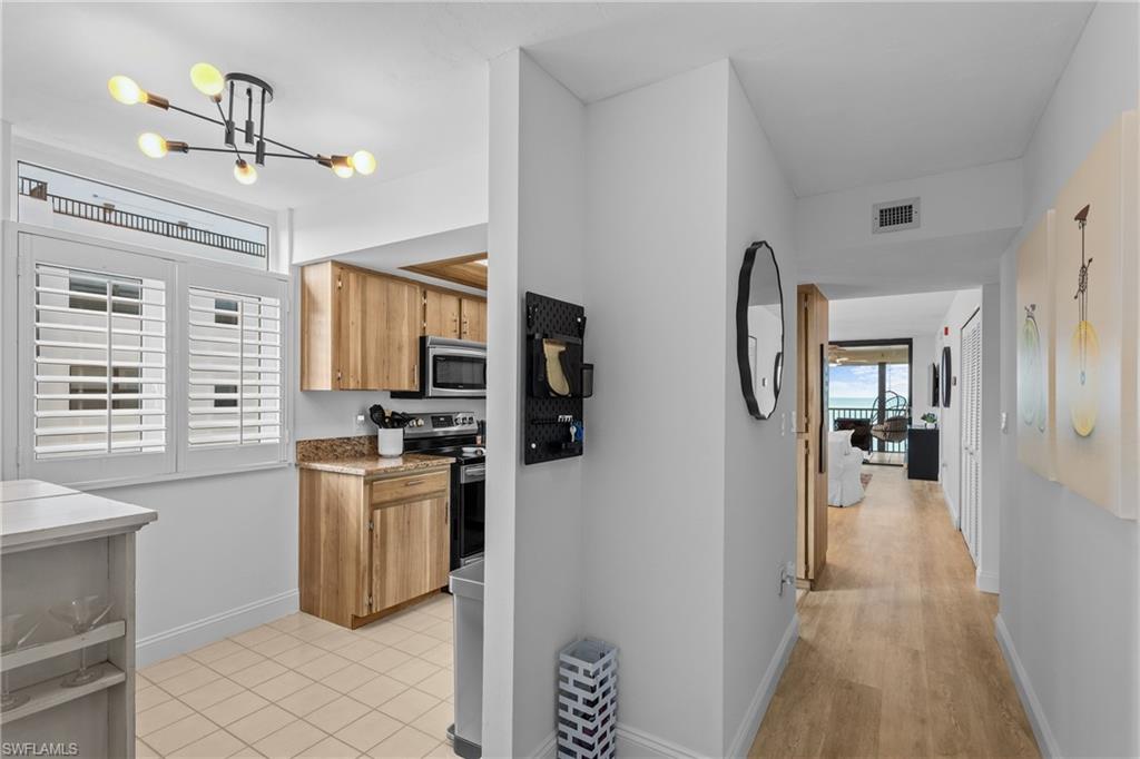9415 Gulf Shore DR 501 photo 7
