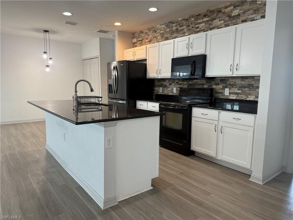3405 NW 9th ST
