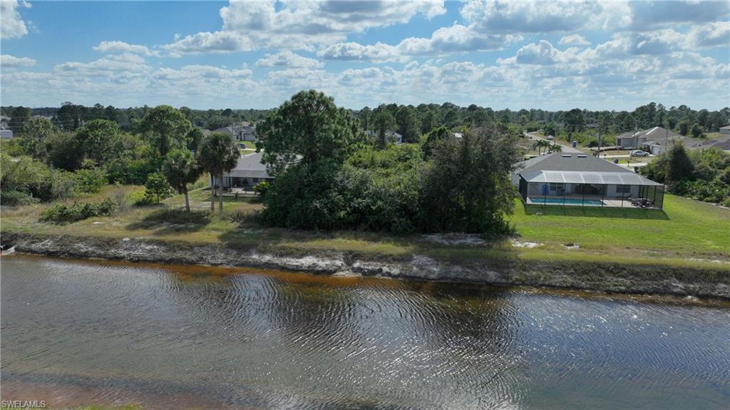 105 Paddock ST photo 6