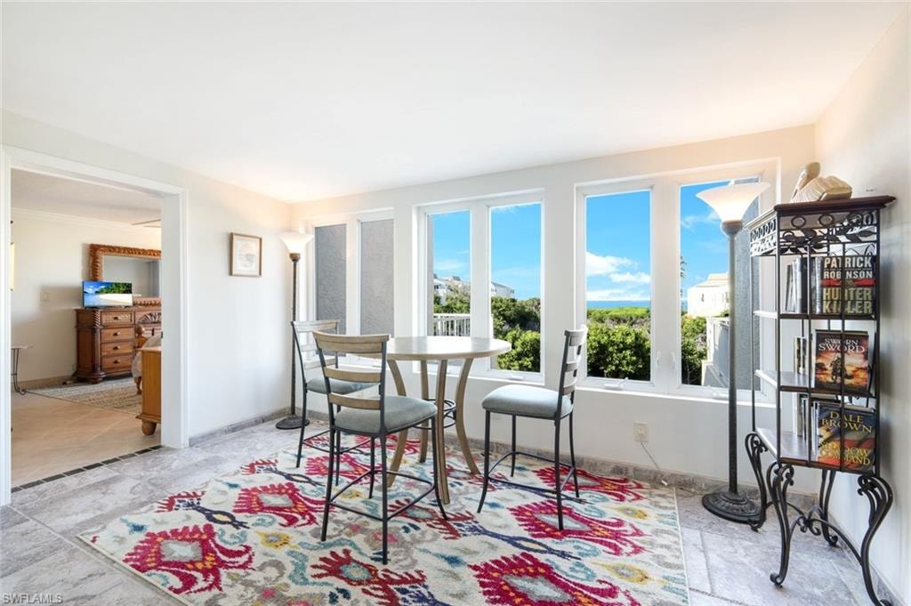 Dining space with baseboards