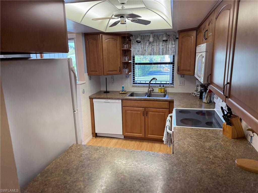 16340 Dublin CIR 204 photo 7