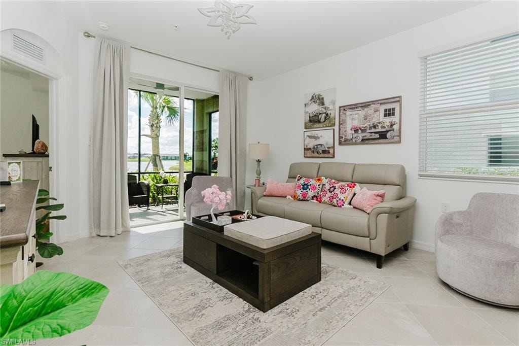 5555 Double Eagle CIR 3918