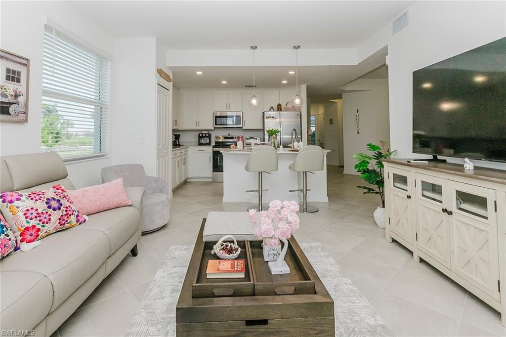 5555 Double Eagle CIR 3918