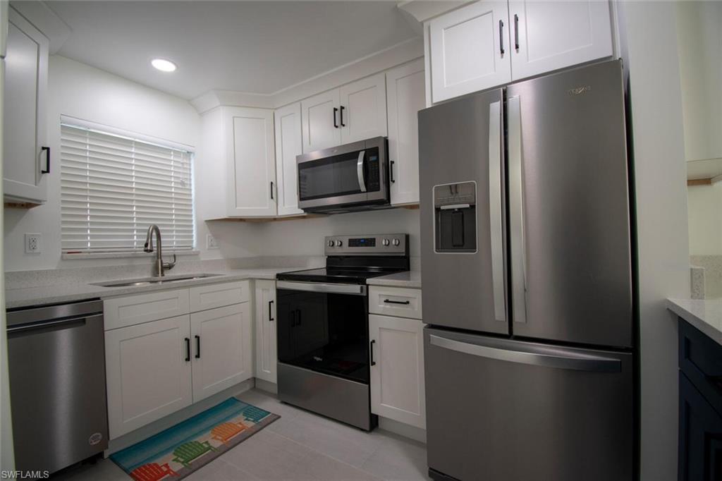 16007 Davis RD 613