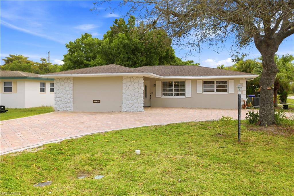 1736 Bonnie CT