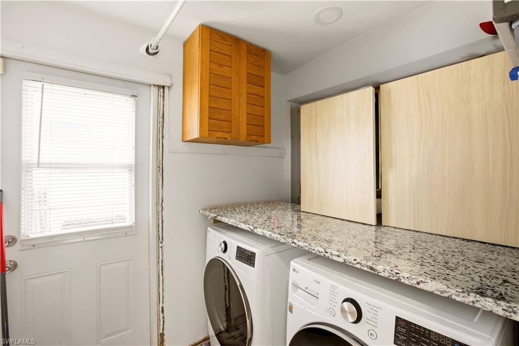 1736 Bonnie CT photo 18