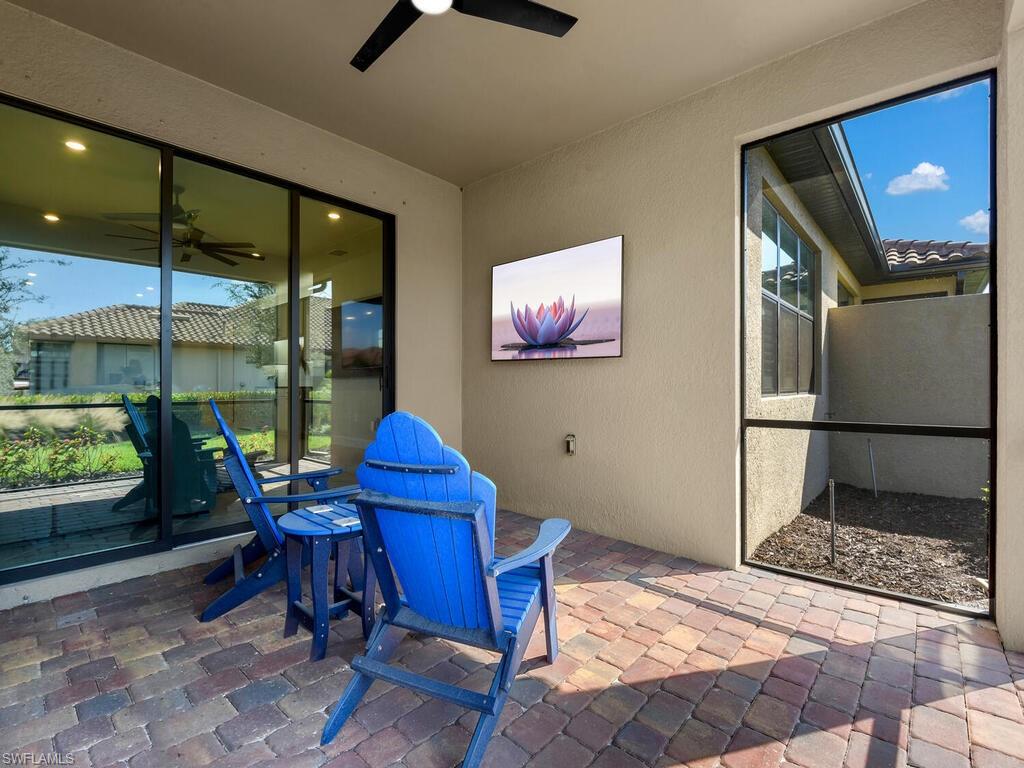 Extended Lanai with TV