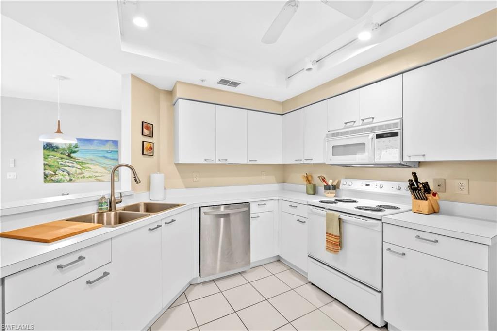 2864 Mizzen Way Y106 photo 15