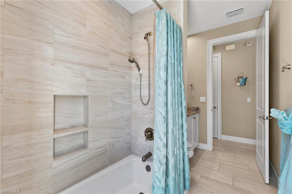 724 Seagrape DR photo 32