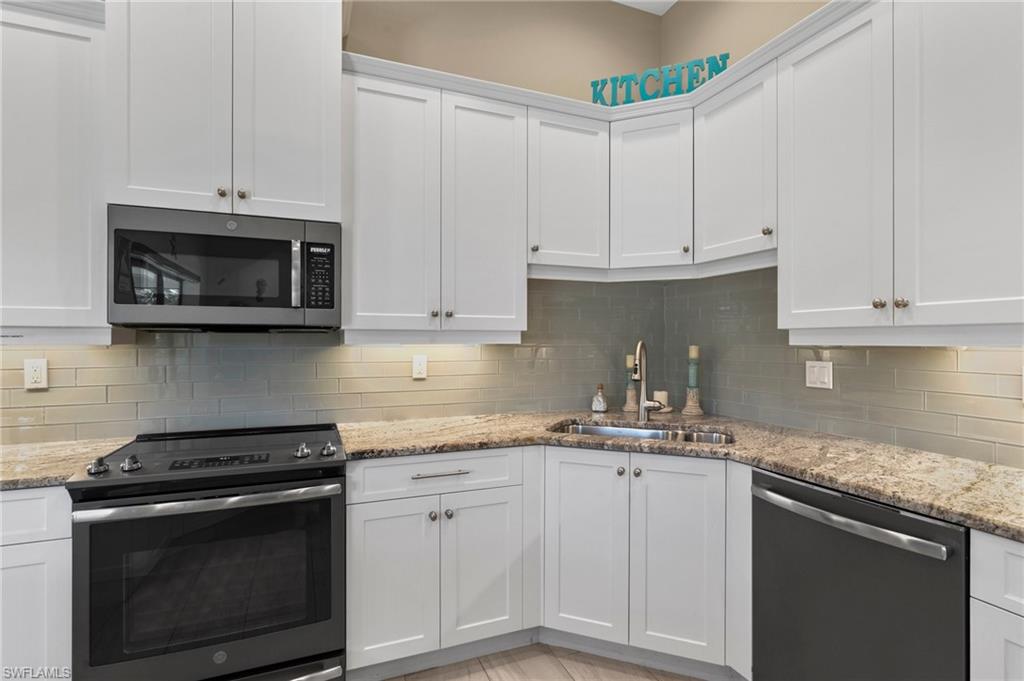 724 Seagrape DR photo 20