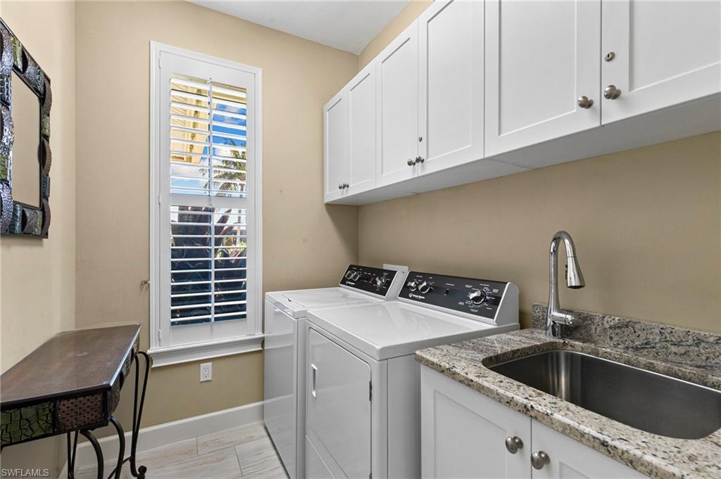 724 Seagrape DR photo 35