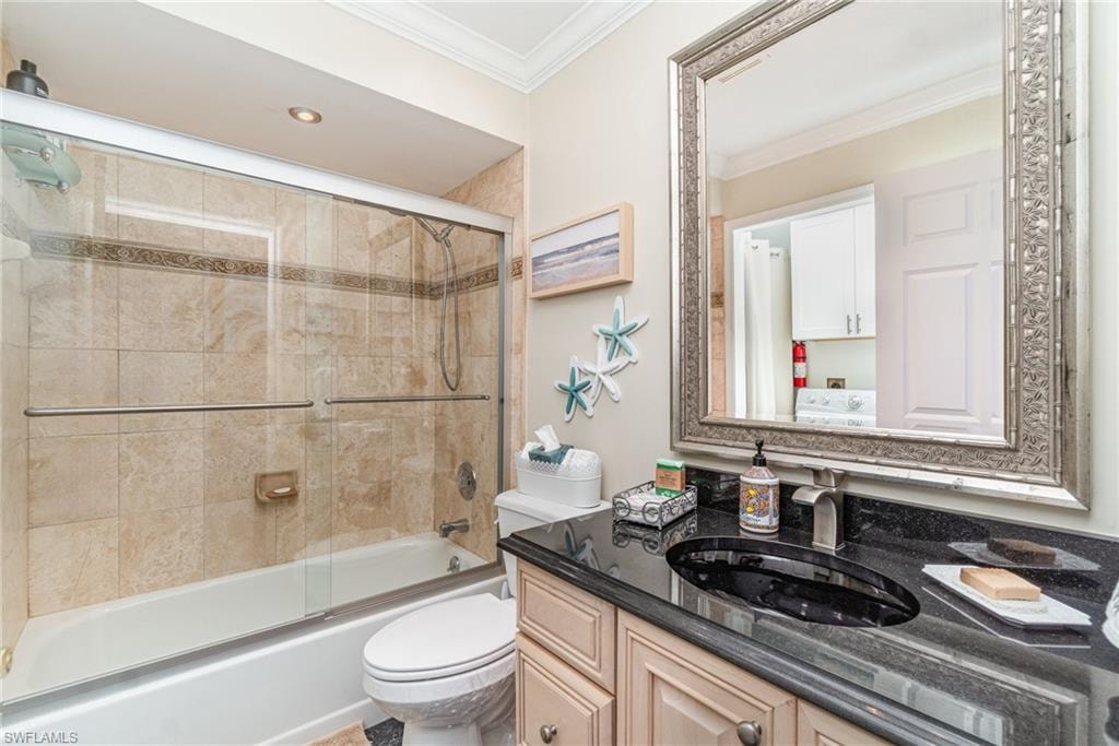 912 SW 48th TER 208 photo 26