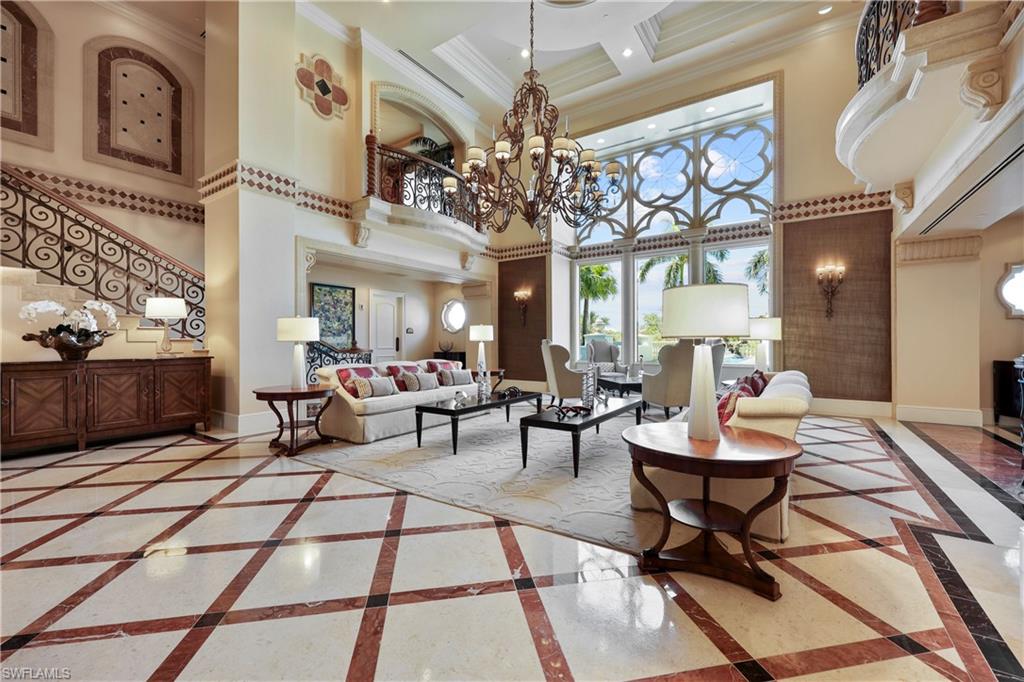 La Scala Lobby