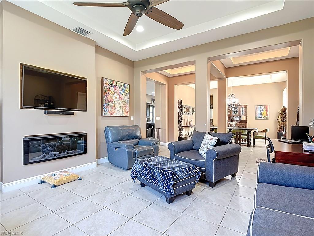 5180 Vizcaya ST