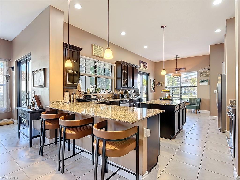5180 Vizcaya ST