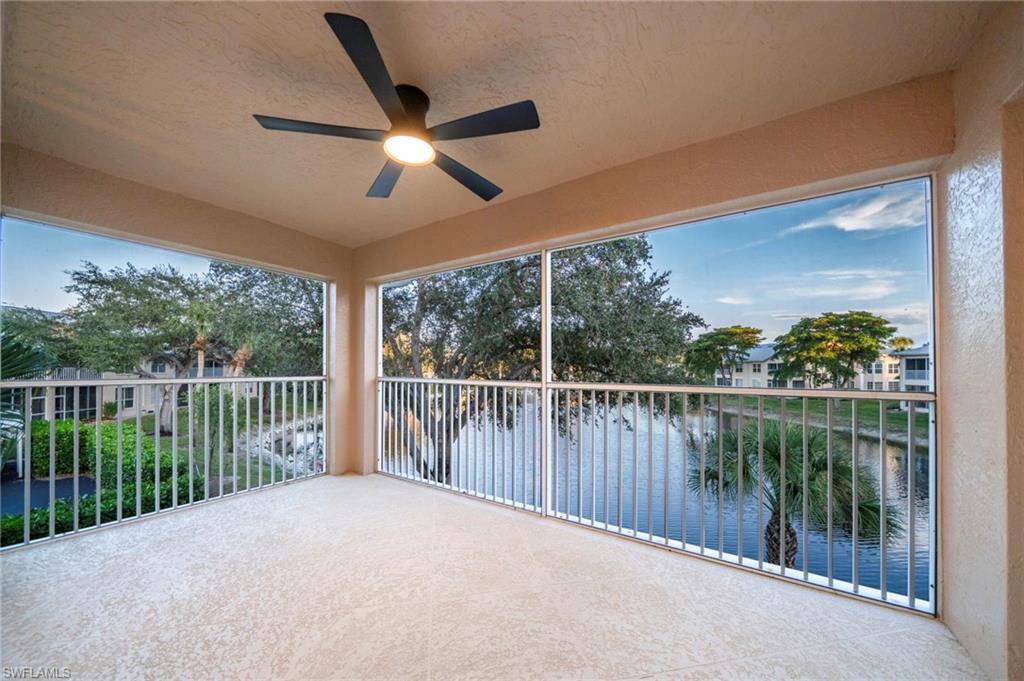 Screend Lanai showing the view of the lake without the furniture on it