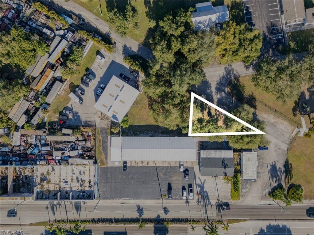 Aerial overview of property's location with property boundaries highlighted