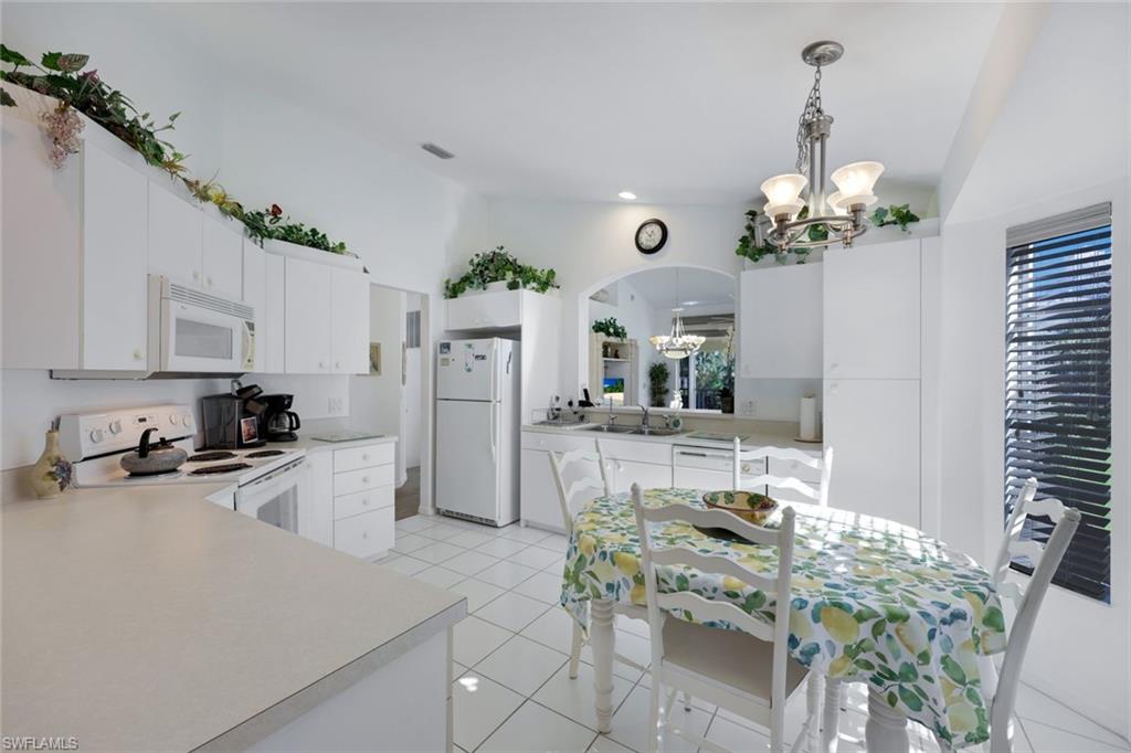 20161 Seagrove ST 108 photo 8