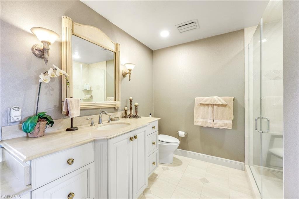 15620 Kinross CIR photo 22