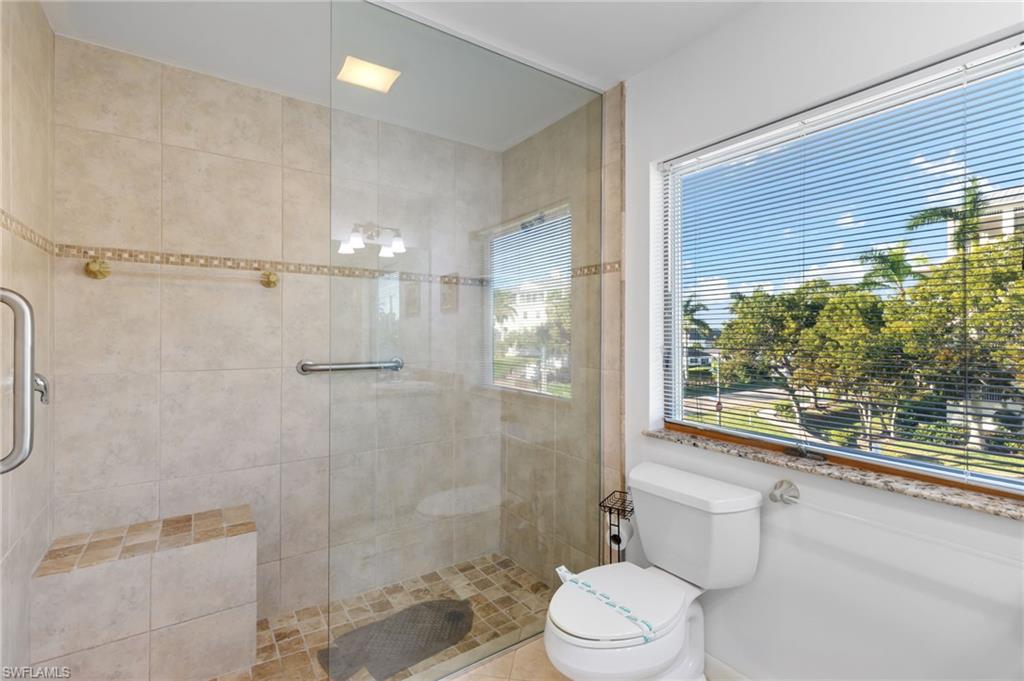 821 Palm ST photo 18
