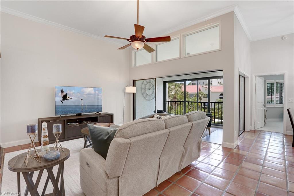 6535 Valen WAY E-202