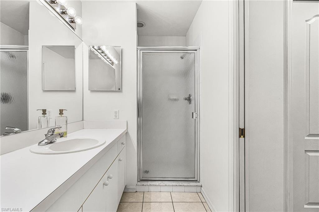 8505 Naples Heritage DR 146 photo 11